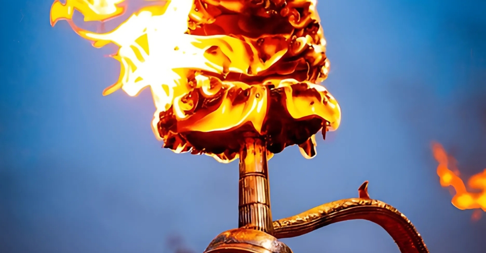 holy-fire-ganga-aarti-evening