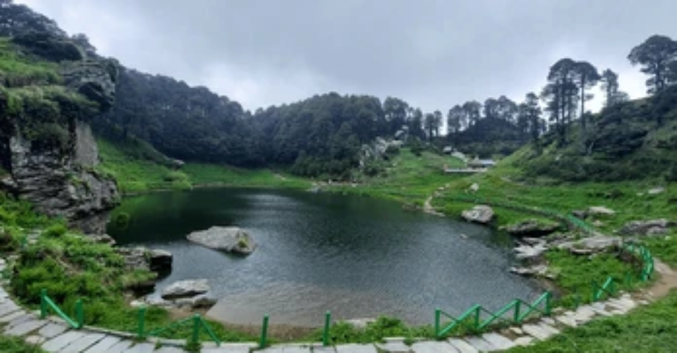 small-lake-almora