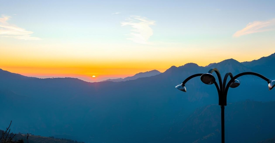 beautiful-sunset-street-lights-kanatal-uttarakhand