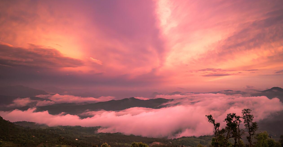 chaukori-sunset-pink-clouds