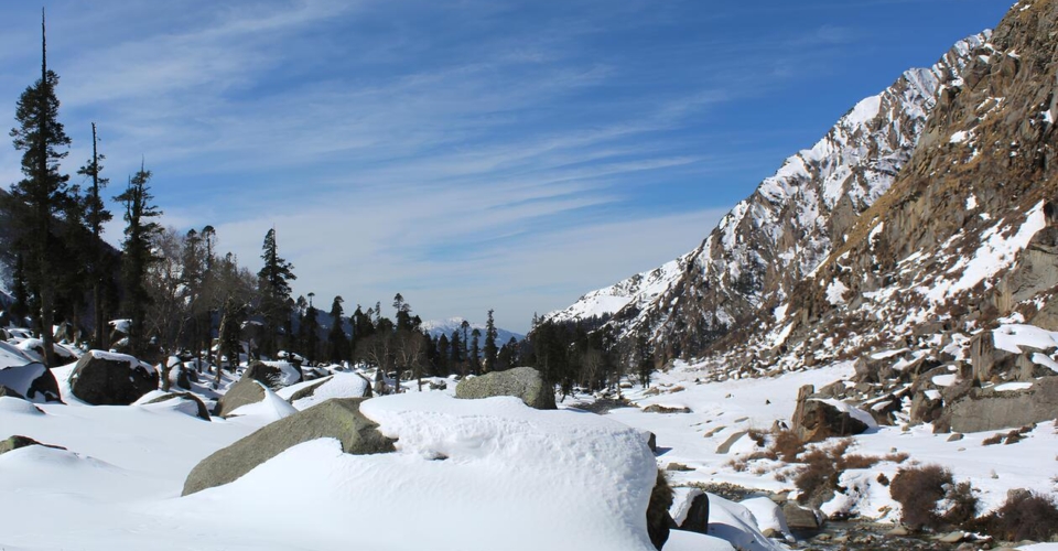 har-ki-dun-snowy-valley-pines
