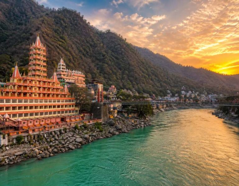 Plan a Peaceful Trip to Rishikesh: Ultimate Guide for Spiritual Seekers